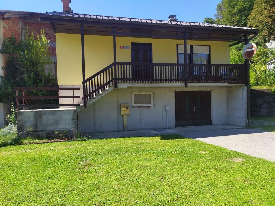 Hisa Belin Villa Podbela Luaran gambar